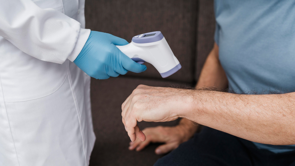 Patient undergoing modern minimally invasive vein removal treatment using laser and injection therapy in clinic