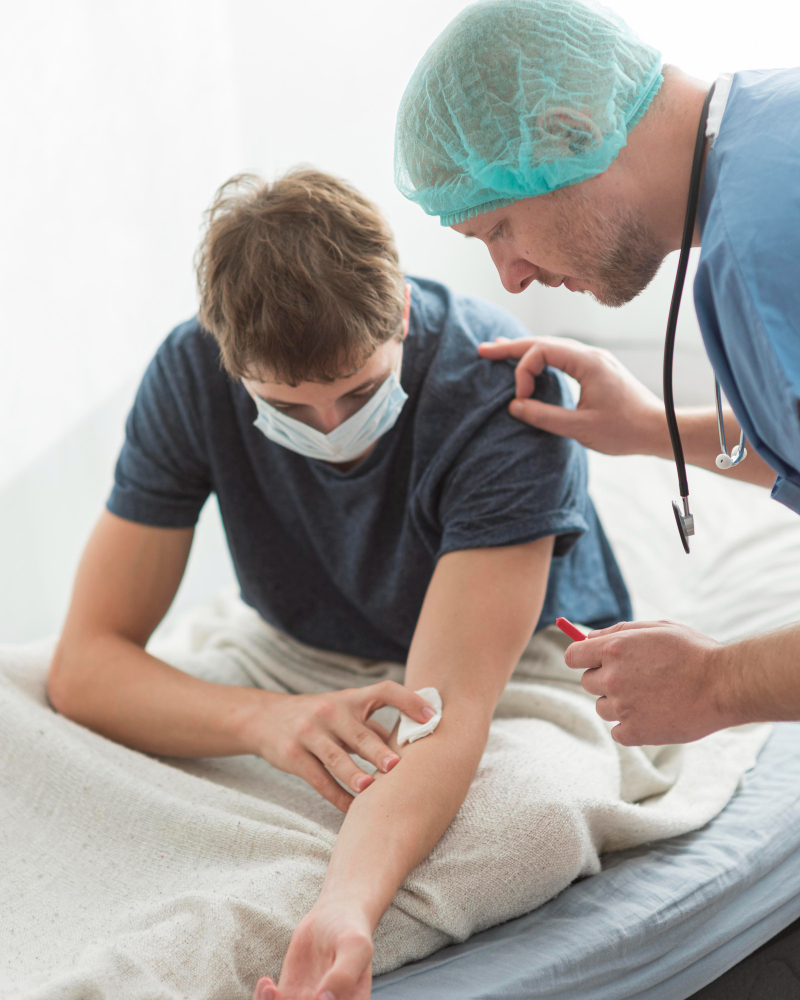 Spider vein treatment procedure on legs using minimally invasive technique in medical clinic in Manalapan, NJ