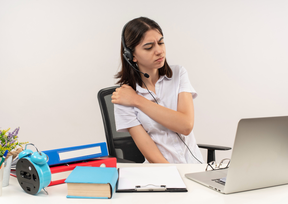 Patient receiving early treatment for neck pain to improve mobility and posture